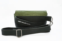 Încărcați imaginea în vizualizatorul Galeriei, Geantă de talie din piele