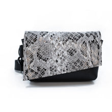 Load image into Gallery viewer, Small Leather Waist Bag