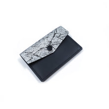 Load image into Gallery viewer, Leather Card Holder