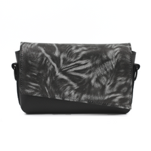 Load image into Gallery viewer, Crossbody