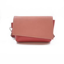 Încărcați imaginea în vizualizatorul Galeriei, Geantă de talie din piele