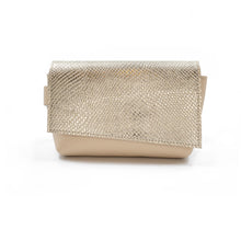 Kép betöltése a galériamegjelenítőbe: Bőr övtáska