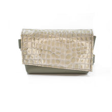 Kép betöltése a galériamegjelenítőbe: Bőr övtáska