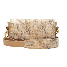 Încărcați imaginea în vizualizatorul Galeriei, CrossBody