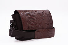 Kép betöltése a galériamegjelenítőbe: Vállpántos