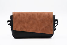 Load image into Gallery viewer, Crossbody