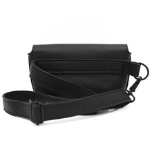 Încărcați imaginea în vizualizatorul Galeriei, Geantă de talie din piele