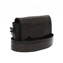 Load image into Gallery viewer, Leather Crossbody Bag