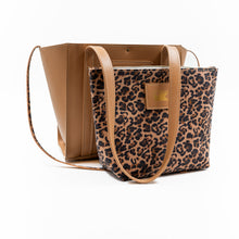 Load image into Gallery viewer, Small Leather Tote Bag