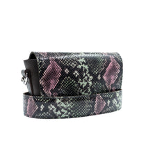 Load image into Gallery viewer, Leather Crossbody Bag