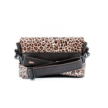 Load image into Gallery viewer, Leather Crossbody Bag
