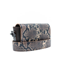 Load image into Gallery viewer, Leather Crossbody Bag