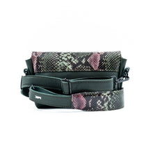 Load image into Gallery viewer, Leather Crossbody Bag