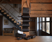 Încărcați imaginea în vizualizatorul Galeriei, Suport pentru sticle de vin