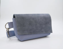 Încărcați imaginea în vizualizatorul Galeriei, Geantă de talie din piele