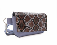 Încărcați imaginea în vizualizatorul Galeriei, Geantă de talie din piele