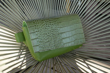 Încărcați imaginea în vizualizatorul Galeriei, Geantă de talie din piele