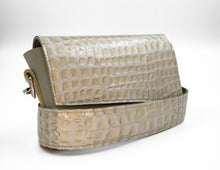 Încărcați imaginea în vizualizatorul Galeriei, Crossbody