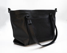 Load image into Gallery viewer, Leather Shoulder Bag