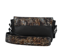 Load image into Gallery viewer, Leather Crossbody Bag