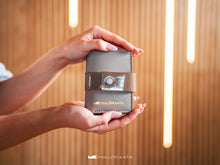 Încărcați imaginea în vizualizatorul Galeriei, Portofel din piele