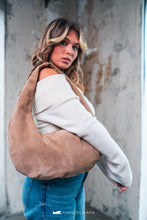 Load image into Gallery viewer, Noon