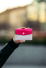 Încărcați imaginea în vizualizatorul Galeriei, Suport de card din piele