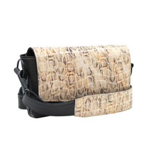 Load image into Gallery viewer, CrossBody