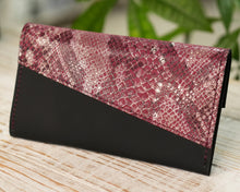 Încărcați imaginea în vizualizatorul Galeriei, Poșetă din piele