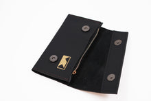 Încărcați imaginea în vizualizatorul Galeriei, Poșetă din piele