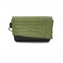 Încărcați imaginea în vizualizatorul Galeriei, Geantă de talie din piele