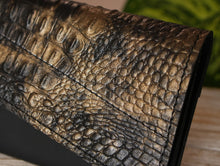 Încărcați imaginea în vizualizatorul Galeriei, Poșetă din piele