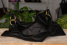 Încărcați imaginea în vizualizatorul Galeriei, Nina