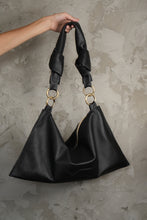 Încărcați imaginea în vizualizatorul Galeriei, Nina