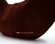 Încărcați imaginea în vizualizatorul Galeriei, Geantă de umăr din piele