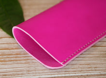 Încărcați imaginea în vizualizatorul Galeriei, Husă de ochelari