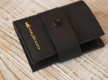 Încărcați imaginea în vizualizatorul Galeriei, Portofel din piele
