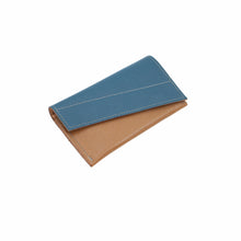 Încărcați imaginea în vizualizatorul Galeriei, Poșetă din piele