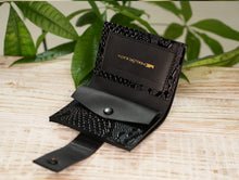 Load image into Gallery viewer, Leather Wallet