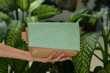 Încărcați imaginea în vizualizatorul Galeriei, Geantă de talie din piele