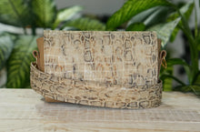 Încărcați imaginea în vizualizatorul Galeriei, CrossBody