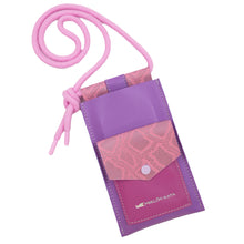 Încărcați imaginea în vizualizatorul Galeriei, Suport din piele pentru telefon și card