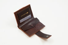 Load image into Gallery viewer, Leather Wallet