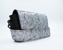 Load image into Gallery viewer, Crossbody