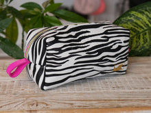 Load image into Gallery viewer, Essentials & Organizers