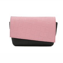 Încărcați imaginea în vizualizatorul Galeriei, Geantă de talie din piele