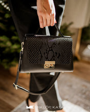 Load image into Gallery viewer, "Dines" Top Handle Bag
