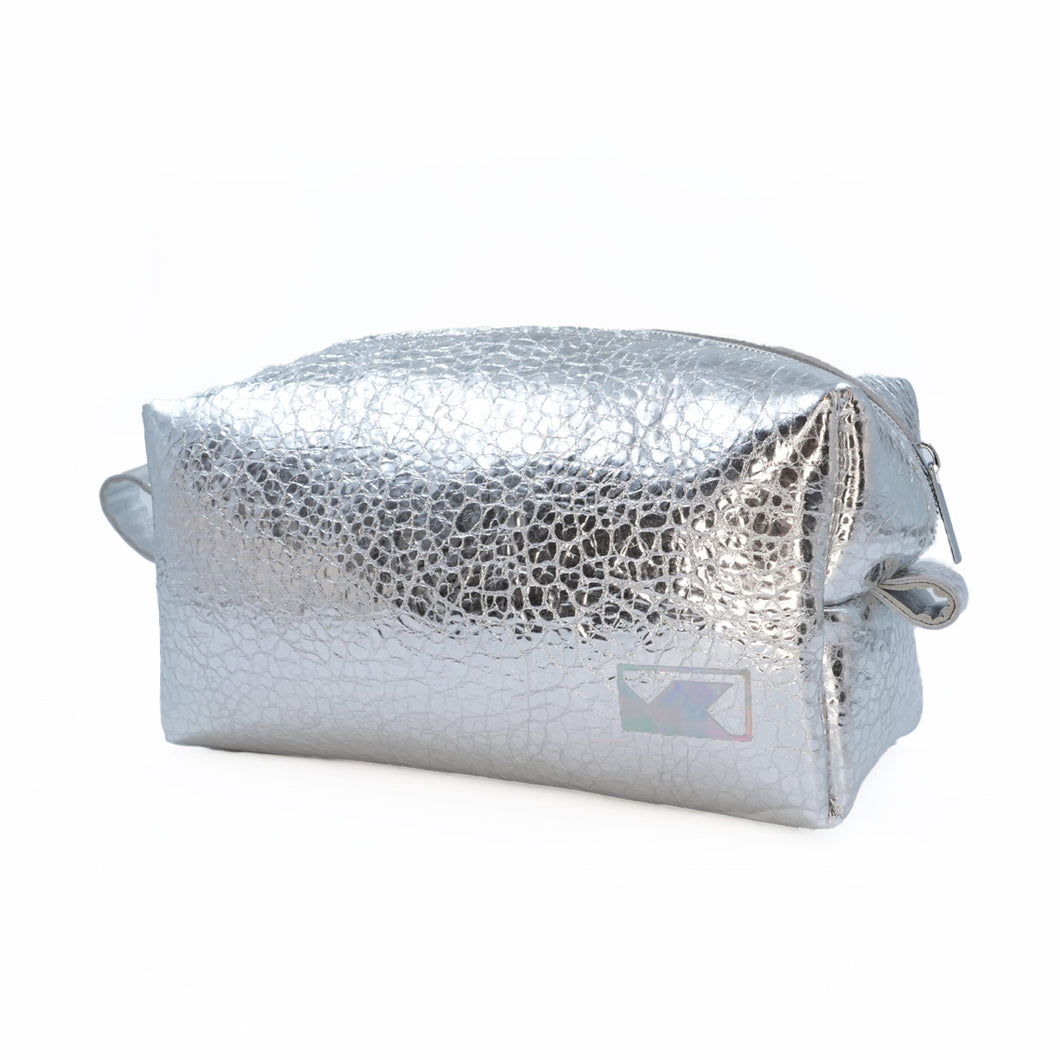 Essentials & Organizers