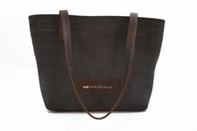 Load image into Gallery viewer, Leather Shoulder Bag

