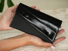 Load image into Gallery viewer, Leather Purse
